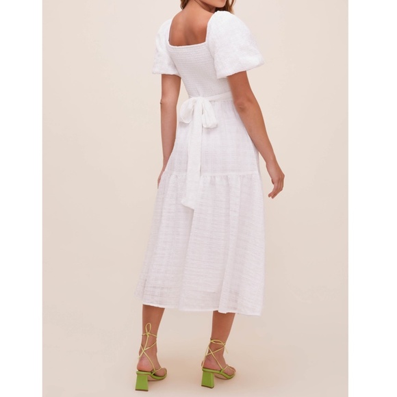 NWT Astr Sonnet Puff Sleeve Midi Dress - Picture 3 of 8